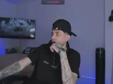 Chaturbate Sex Cam of estivenvel