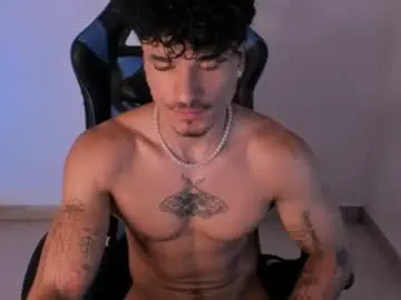 Chaturbate Watch Live Sex Cams of thomas_fit1