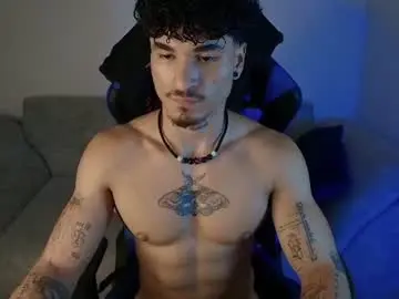 Chaturbate Nude Webcam of thomas_fit1