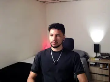 Chaturbate Live Sex Cam of yeff_stone