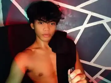 Chaturbate Best live sex cam show of yourboycumrain