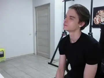 Chaturbate Sex Chat of thomas_brons