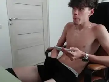 Chaturbate Free Porn Cam of thomas_brons