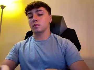 Chaturbate Adult Video Chat of aron__cooper
