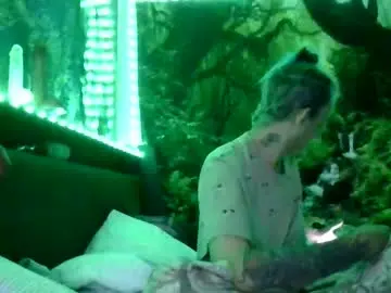 Chaturbate Live Sex of huskyclip70