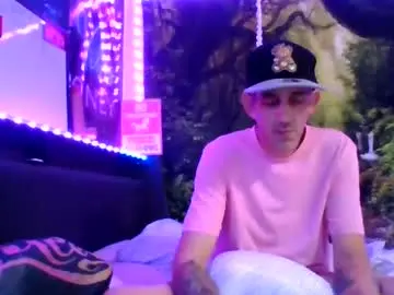 Chaturbate Adult Webcam of huskyclip70