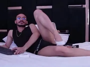 Chaturbate Sex Cam of thomasmontiel