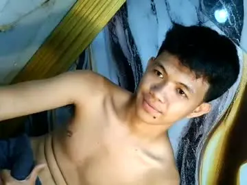 Chaturbate Nude Webcam of urasian_bbboyxxx