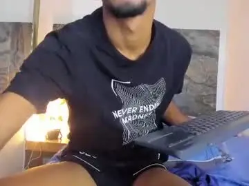 Chaturbate Nude Webcam of emanuel_26