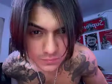 Chaturbate Watch Live Sex Cams of eren_blade_