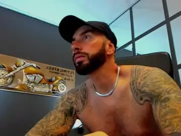 Chaturbate Watch Live Sex Cams of arongrant