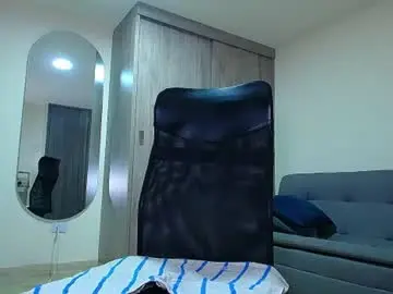 Chaturbate Live Sex Cam of andre_parker