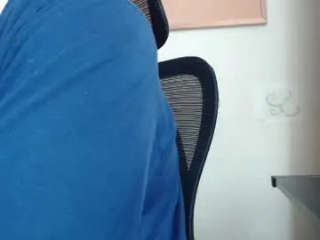Chaturbate Best live sex cam show of karolhorny96