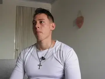 Chaturbate Private Sex Chat of muscle_king_cum