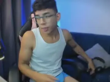 Chaturbate Best Webcam of andrew_twink18