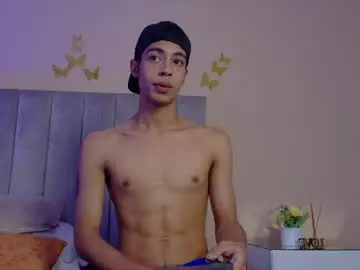 Chaturbate Sex Cam of liam_mercurio