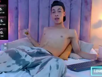 Chaturbate Nude Webcam of liam_mercurio