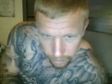 Chaturbate Live Sex of athletic_skater779