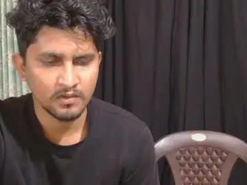 Chaturbate Live Sex Cam of indiandesiguys2023