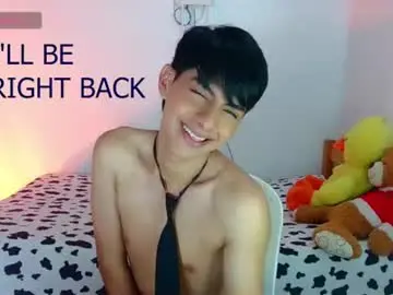 Chaturbate Live Porn of phuwin_bj