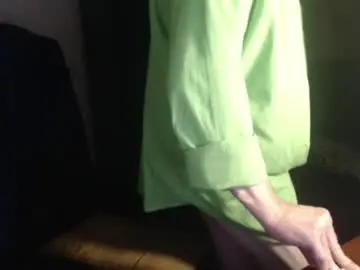 Chaturbate Live Porn of uncle_hottiecb