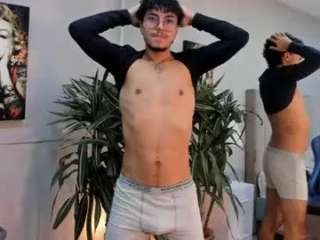 Chaturbate Nude Webcam of kai_storn