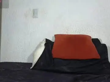 Chaturbate Adult Webcam of twonaugthy77
