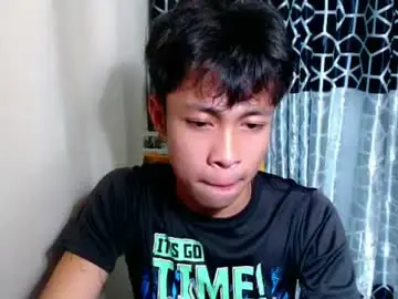 Chaturbate Live Sex Cam of tastemycock156