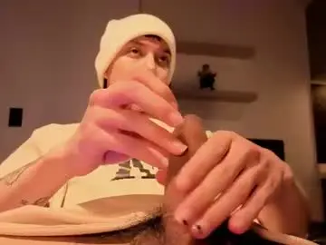 Chaturbate Sex Cam of bumblubee