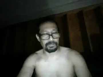 Chaturbate Live Sex Cam of cargopipe2000
