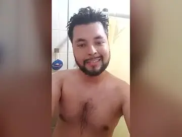 Chaturbate Live Sex Cam of linkub025