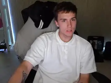 Chaturbate Live Sex Cam of slippery_baby