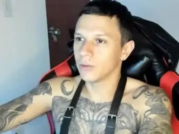 Chaturbate Live Sex Cam of masterdave7