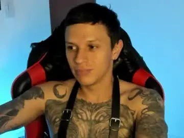 Chaturbate Live Sex Cam of masterdave7