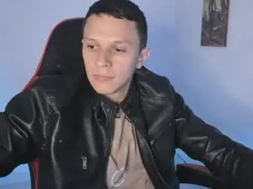 Chaturbate Free Live Porn of masterdave7