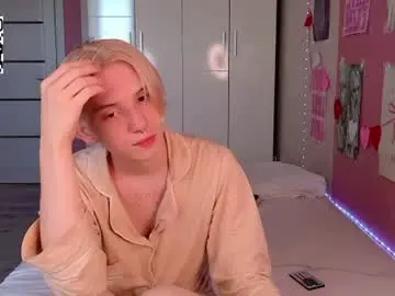 Chaturbate Sex Cam of ron_vilss