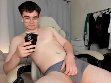 Chaturbate Live Sex Cam of jame_flow