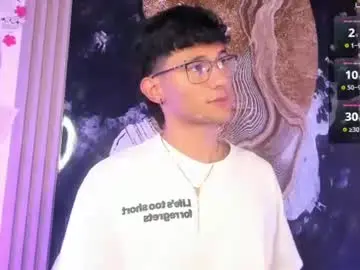 Chaturbate Live Sex Cam of kingparker1