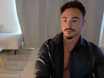 Chaturbate Best live sex cam show of master_lukass