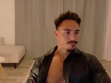 Chaturbate Adult Video Chat of master_lukass