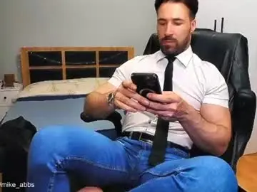 Chaturbate Live Sex of mikestrip