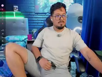 Chaturbate Live Porn of daviidevans