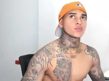 Chaturbate Watch Live Sex Cams of tyler_bell_