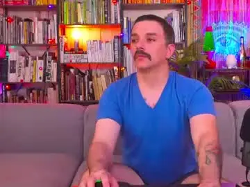 Chaturbate Live Sex Cam of hipstertrashdumpsterfire