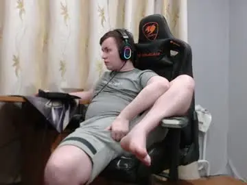 Chaturbate Live Sex Cam of iliaskrisloveee