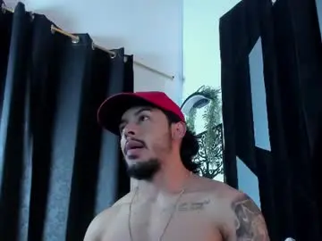 Chaturbate Watch Live Sex Cams of justin_whitejs