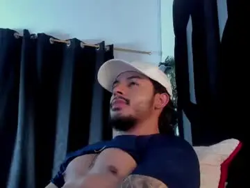 Chaturbate Sex Chat of justin_whitejs