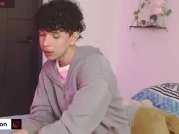 Chaturbate Sex Chat of cuddly_twinkie