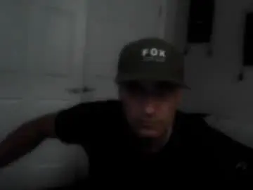 Chaturbate Live Sex of clintwood12
