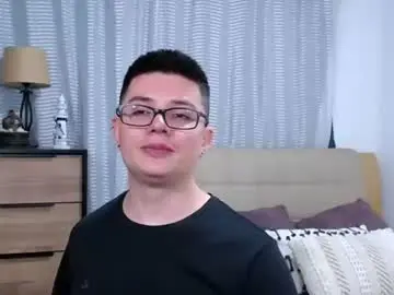 Chaturbate Watch Live Sex Cams of kevinhunts